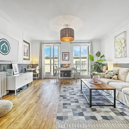 Le Penfeld Jolie Vue Et Balcon Pour Ce Cosy T2 * Брест